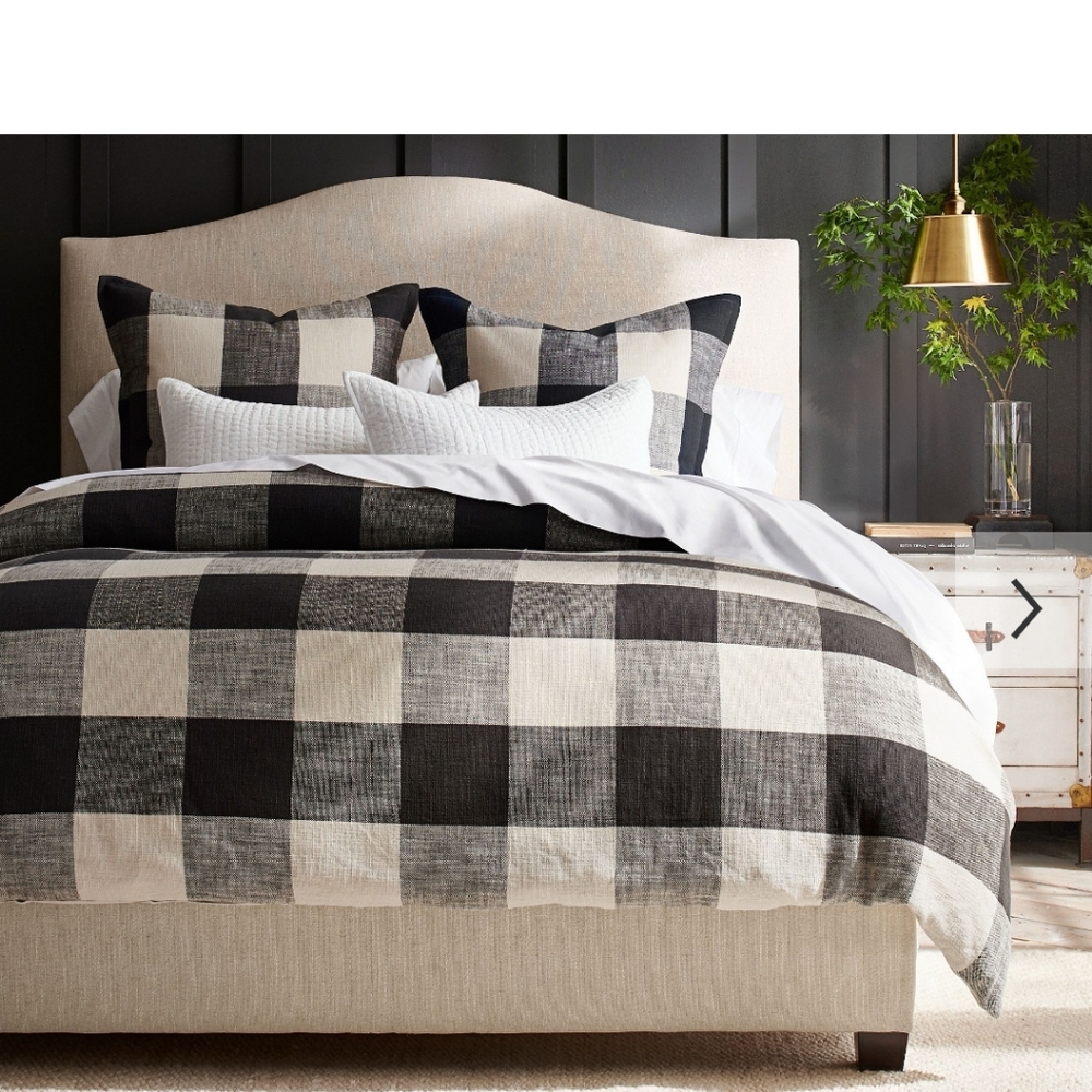 Pottery Barn duvet cover and pillow case Full/queen